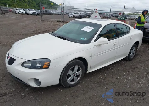 2006 Pontiac Grand Prix z USA, uszkodzony, nr VIN 2G2WP552261145149